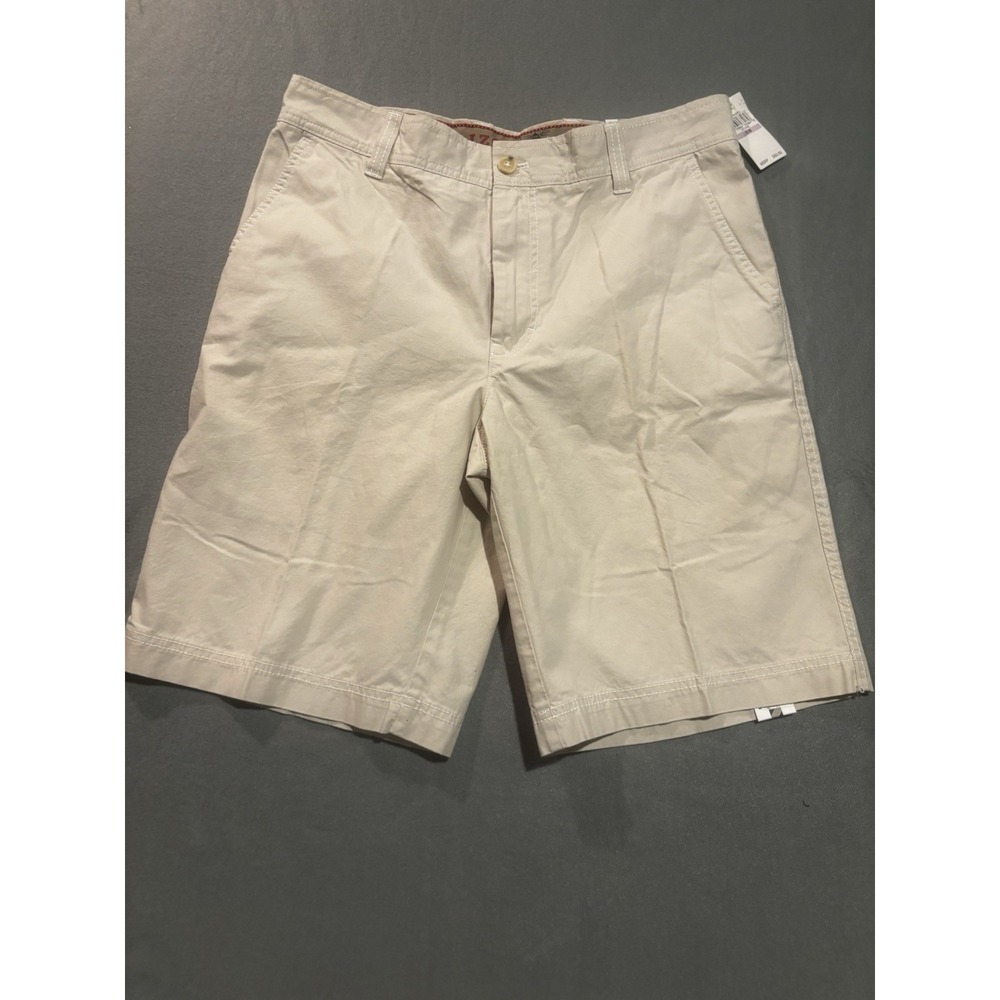 NEW IZOD Shorts Men's 32x10.5 Seaside Poplin Flat Front Shorts Khaki